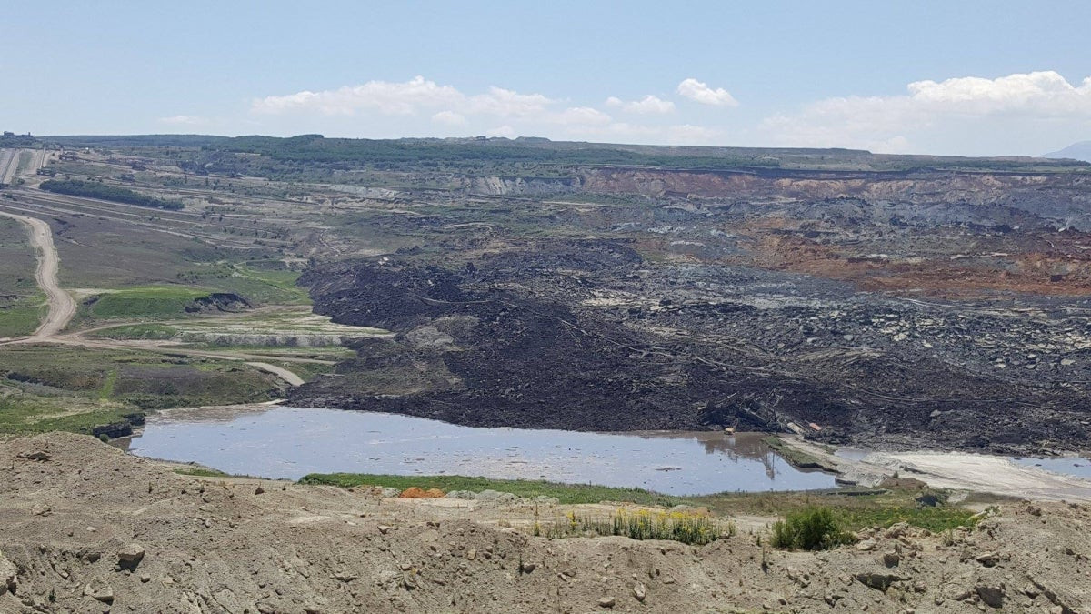 Αμύνταιο: Το βίντεο ντοκουμέντο της τεράστιας κατολίσθησης στο ορυχείο – Εκκενώθηκαν σπίτια